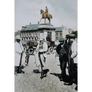 Torvet (omkring 1921)